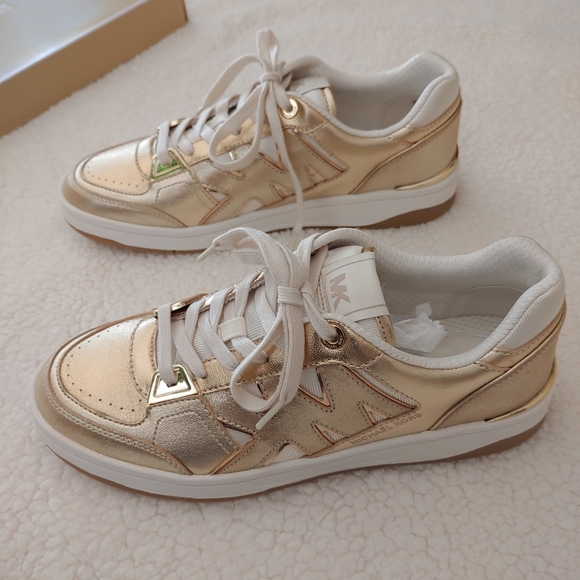 Michael Kors rebel metallic pale gold leather lace up sneakers. Size 7.5 - Picture 5 of 13